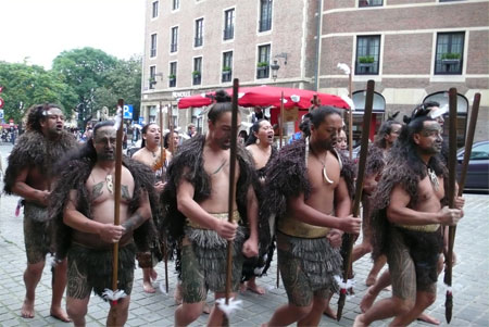 Les maoris de face
